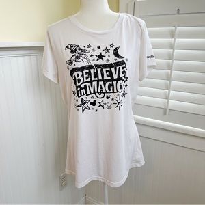 Disney Parks White & Black Glitter Believe In Magic Short Sleeve T-Shirt XL